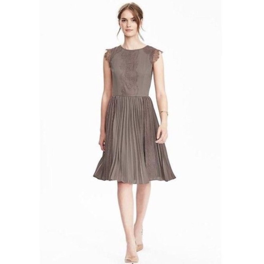 Banana Republic Taupe Cap Sleeve Lace Dress Size 4